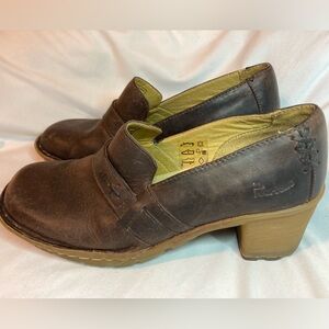 Dr. Martens Brown Leather Chunky Heels Dress Women’s 9/10